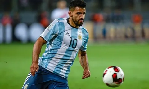Đá hỏng Penalty, Aguero sắp bị loại khỏi tuyển Argentina?
