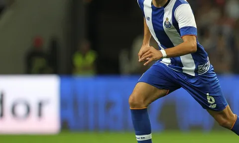 Đại gia Premier League theo đuổi sao Porto