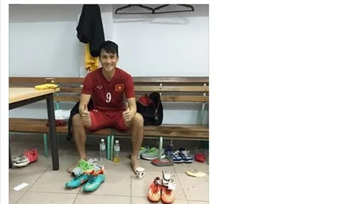 Đăng ảnh mừng kỷ lục, Công Vinh bị fan “ném đá” tơi bời