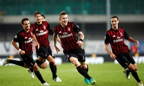 Đánh bại Chievo trên sân khách, AC Milan chen chân vào top 3