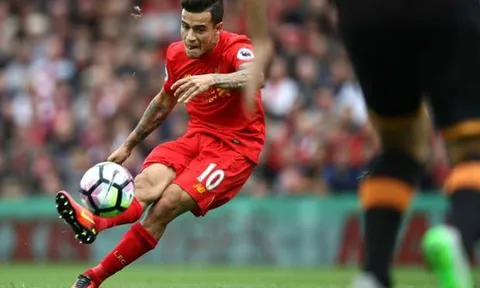 Đánh giá thấp Ronaldo, Coutinho 'thả thính' Barca