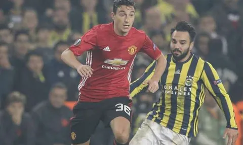 Darmian: Tôi không hiểu tại sao Mourinho không chọn tôi