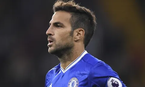 Đấu Arsenal, Conte cho Fabregas đá chính