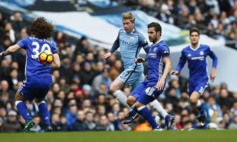 David Luiz đáng lí đã phải nhận thẻ đỏ sau pha bóng này