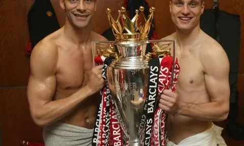 David Moyes từng khuyên Vidic học hỏi Phil Jagielka