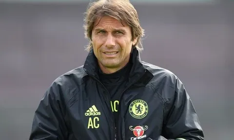 Đến huyền thoại Liverpool cũng yêu mến Conte vì sự điềm tĩnh