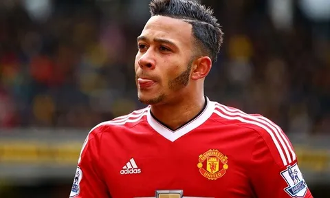 Depay 'tẩu tán tài sản', chuẩn bị rời Man Utd?