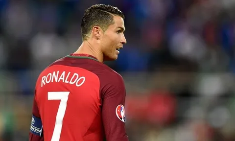 Điểm tin chiều 06/09: Ronaldo có thể gia nhập Barca; Brazil có tân đội trưởng; HLV Italia chỉ trích Chiellini