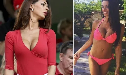 Điểm tin hậu trường 11/10: Mourinho mắc cỡ vì Pogba; Bỏng mắt với nhan sắc của Fan nữ gợi cảm nhất châu Âu