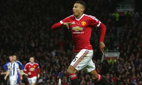Điểm tin sáng 05/12: Lingard khiến M.U phật lòng, Ibra bị 'phạt nguội'
