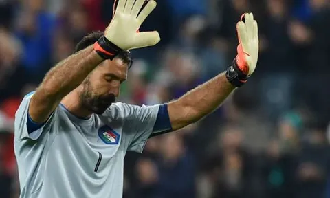Điểm tin sáng 07/10: Buffon mắc sai lầm nghiêm trọng; Sturridge rộng đường đến Arsenal