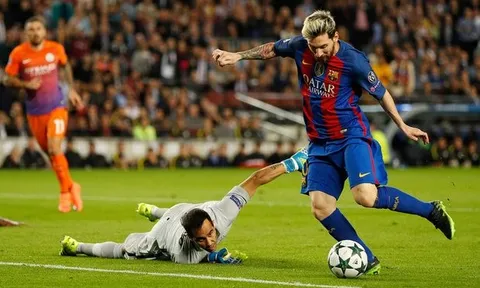 Điểm tin sáng 20/10: Wenger, Messi thiết lập cột mốc ấn tượng; Man Utd trói chân sao trẻ