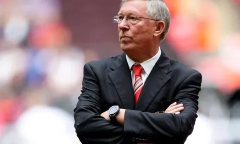 Điểm tin tối 10/11: Bí kíp của Sir Alex, Bale sắm vai người thừa kế, M.U cướp sao Arsenal