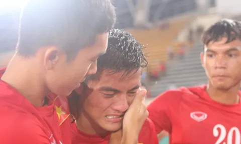 Điểm tin tối 19/10: Depay được Mourinho trao cơ hội; kém fair-play, U19 Việt Nam khó vào tứ kết