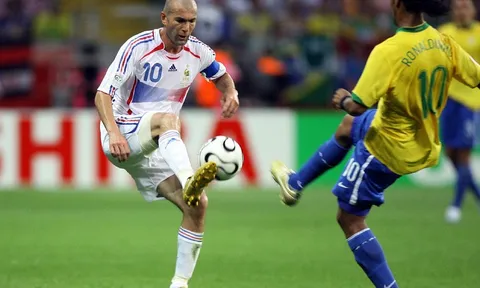 Đọ tài kỹ thuật giữa Ronaldinho vs Zidane
