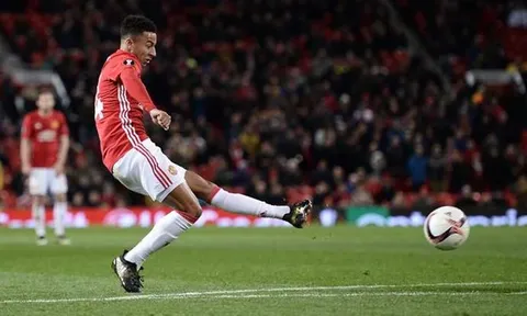 Đòi lương gấp đôi, Lingard khiến Man Utd phật lòng