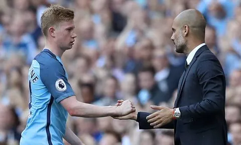 Đối thoại De Bruyne: "Tại sao Pep phải thay đổi triết lý?"