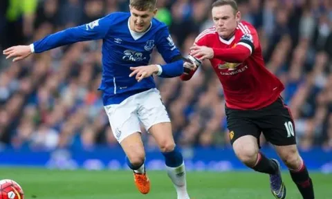 Man City ra giá chót hỏi mua John Stones