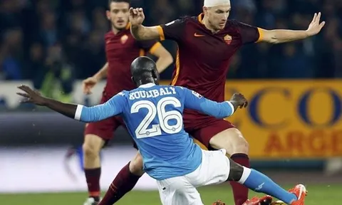 Dzeko ghi bàn ầm ầm, AS Roma hủy diệt Napoli