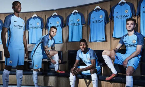Man City ra mắt áo đấu mới cực ngầu