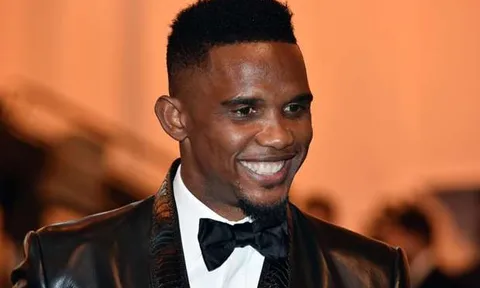 Eto'o bỏ tiền tỷ cá cược với fan