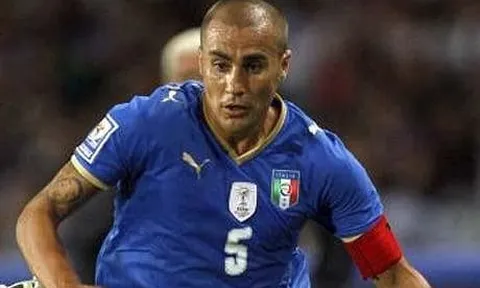 Fabio Cannavaro - Trung vệ vĩ đại của Italia