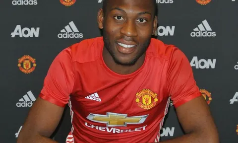 Fosu-Mensah chốt tương lai với Man Utd