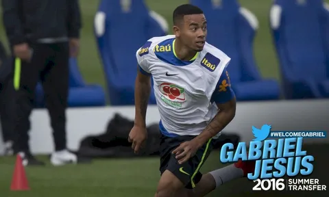 Cuộc điện thoại khiến Gabriel Jesus quay lưng với Barca