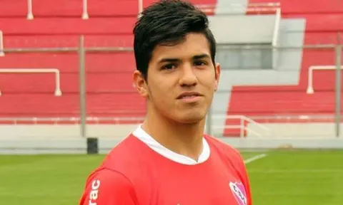 Em trai Aguero đến Serie A thi đấu