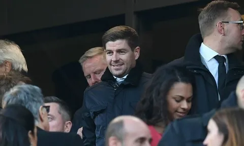 Steven Gerrard đã ở rất gần Liverpool