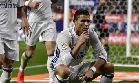 Ghi hat-trick vào lưới Atletico, Ronaldo lập thêm kỉ lục
