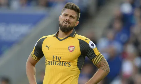 Arsenal cần một Aguero, chứ không phải một Giroud