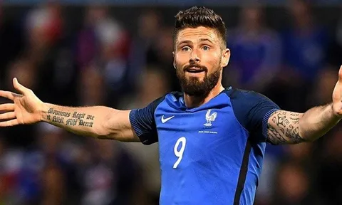 Arsenal muốn dùng Giroud đổi lấy Higuain