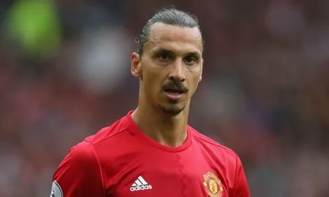 Góc Liverpool: Hãy coi chừng Ibrahimovic và 'bóng chết'