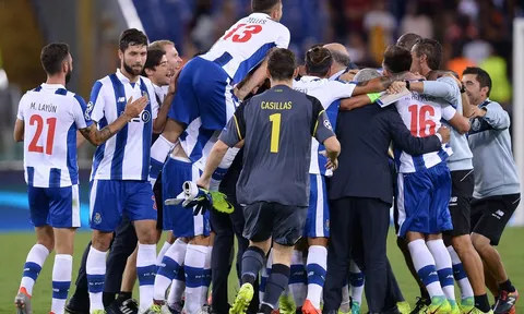 Góc thống kê: Đẳng cấp Porto, kỷ lục Casillas