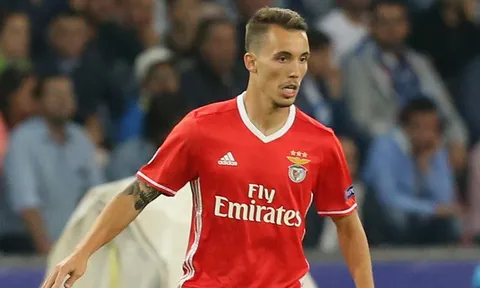 Góc tuyển trạch: Alex Grimaldo - Sao trẻ được M.U thèm khát
