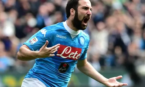 Juve xác nhận 'đầu hàng' vụ Higuain, Arsenal mừng thầm