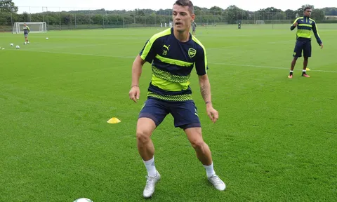 Granit Xhaka, con tính khó hiểu của Wenger