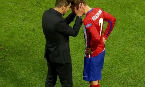 Griezmann 'sợ' Atletico mất Simeone vào tay PSG