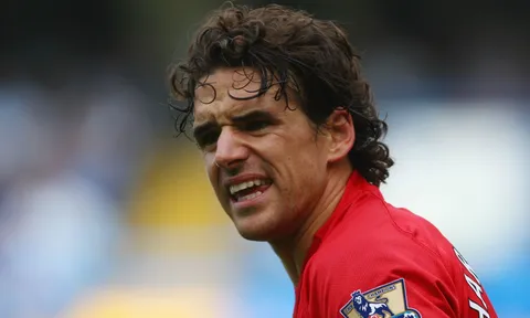 Hargreaves cam đoan Man Utd không vào nổi top 4