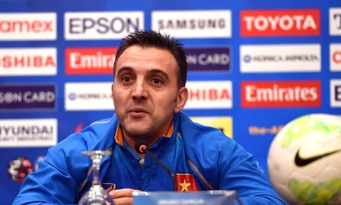 HLV Bruno: “Mong NHM hãy bật tivi cổ vũ cho ĐT futsal VN”