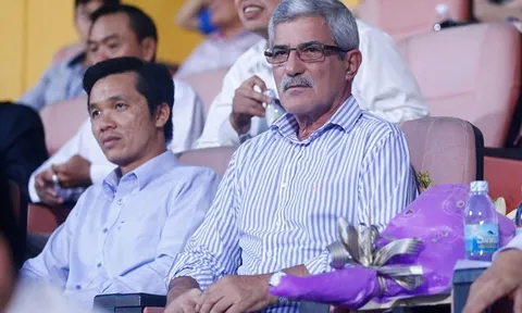 HLV Calisto chúc Việt Nam vô địch AFF Cup