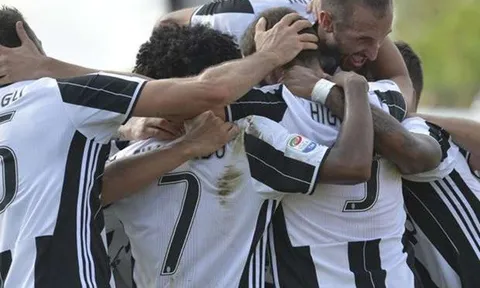 HLV Napoli: Juve ở đẳng cấp khác so với Serie A