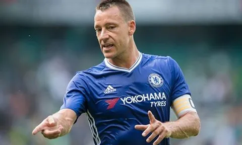 HLV tuyển Anh gây sốc với John Terry