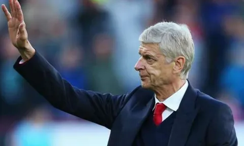 HLV Wenger cám ơn Petr Cech sau trận hòa Middlesbrough