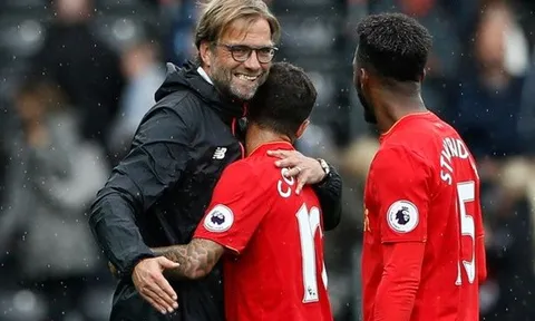 Huyền thoại Man Utd quay sang khen Klopp hết lời