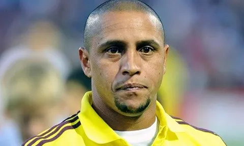 Huyền thoại sân cỏ, Roberto Carlos