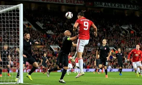 Ibrahimovic chỉ gặp một vấn đề duy nhất tại Europa League