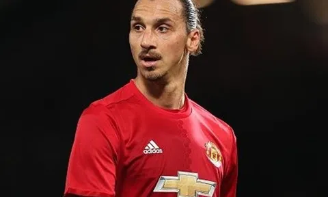 Ibrahimovic thay đổi phòng thay đồ của MU thế nào?