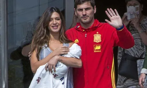 Casillas bỏ tập, vào bệnh viện đón con trai